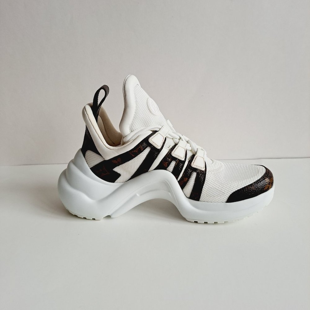 NEW Louis Vuitton Women's LV Archlight Monogram White Sneakers Size 36 / 6 - Picture 5 of 16